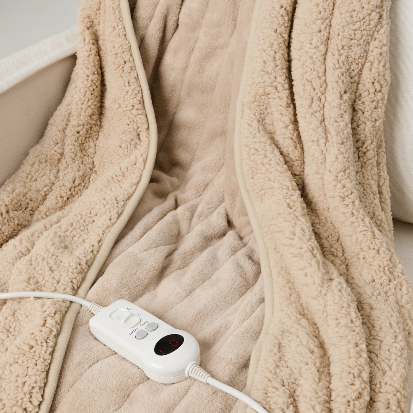 Anko Heated Throw Sherpa - Beige 3 of 5