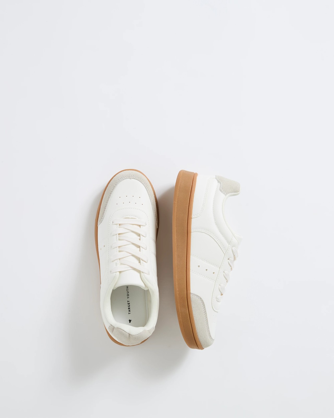 Court Sneakers 3 of 3