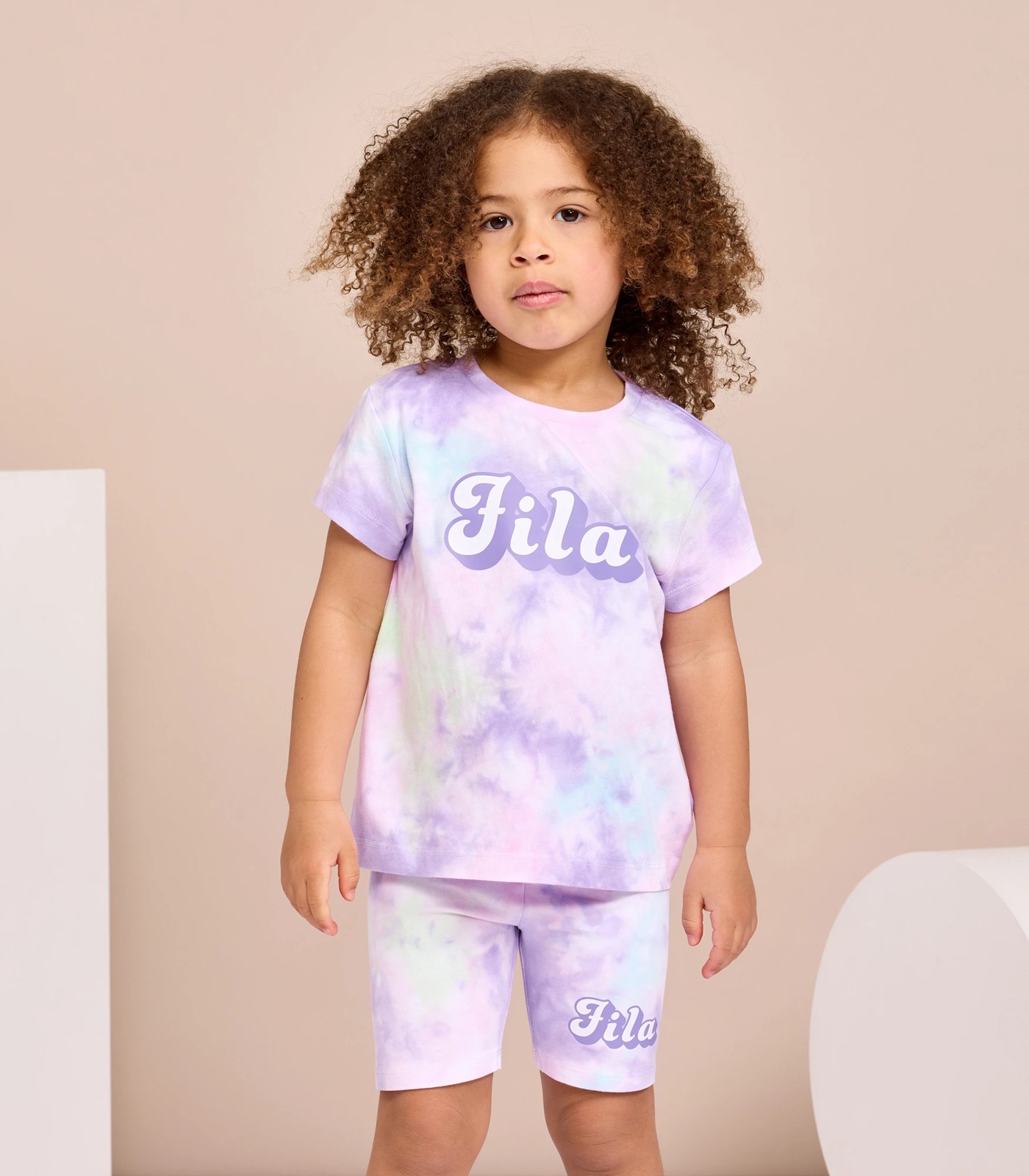 Tie dye sale fila outfit