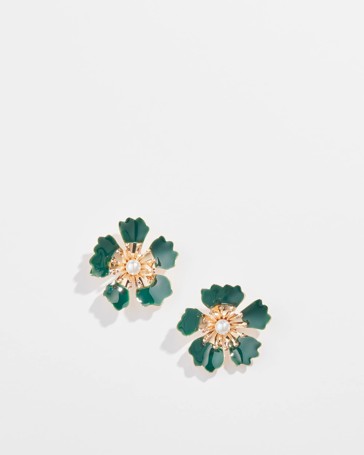Enamel Pearl Flower Stud Earrings
