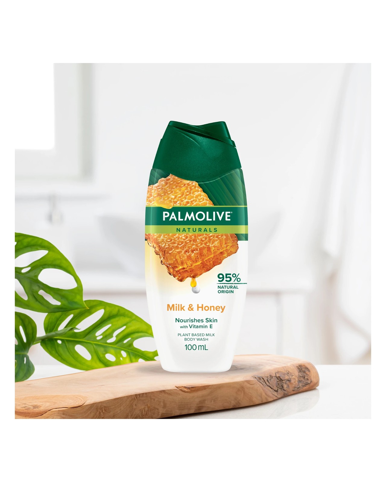 Palmolive Naturals Rich Moisture Shower Milk - 100ml 3 of 6