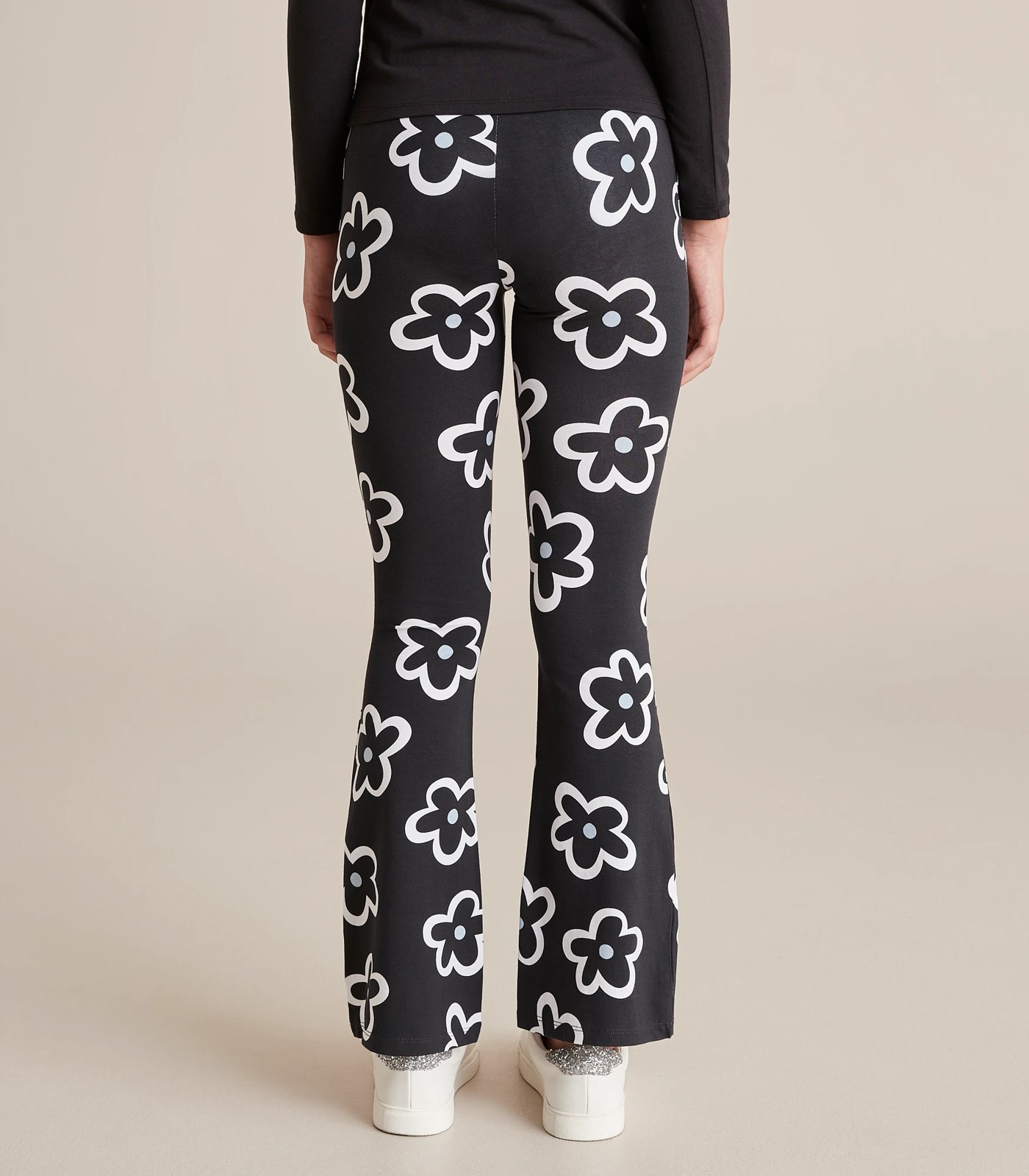 Magic Flares Black and White Pattern Palazzo Flare Leggings – White Lotus