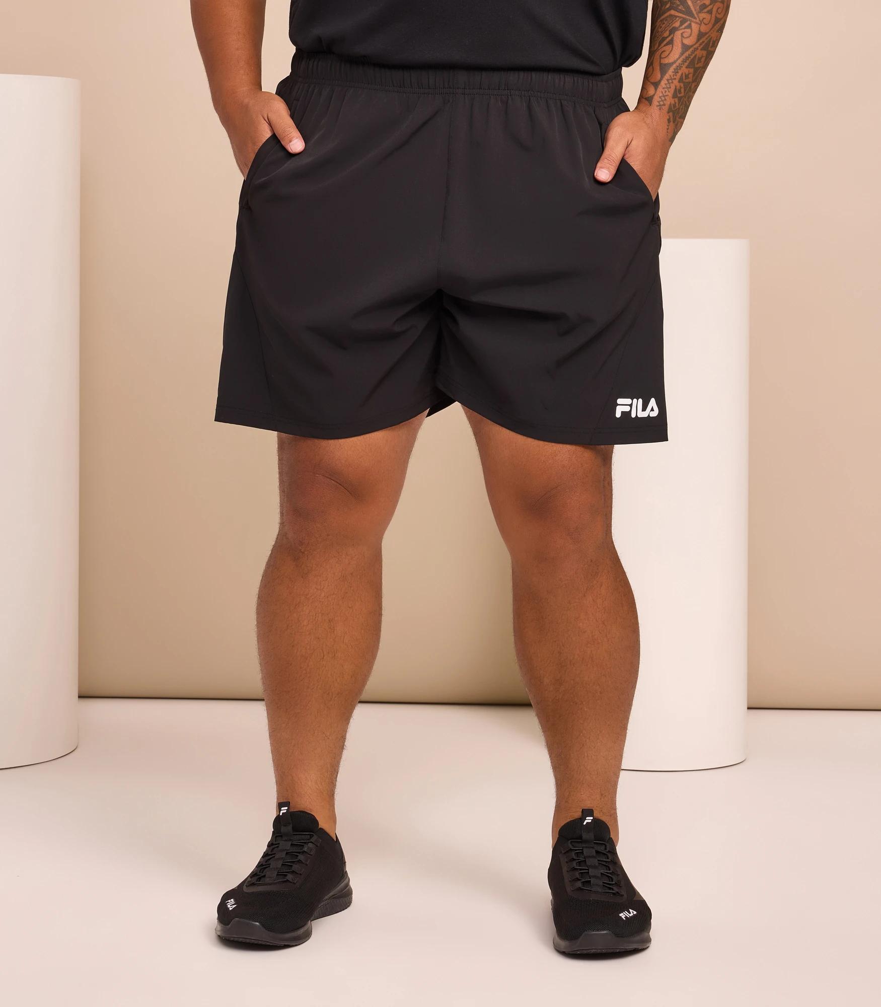 Fila disruptor hot sale with shorts