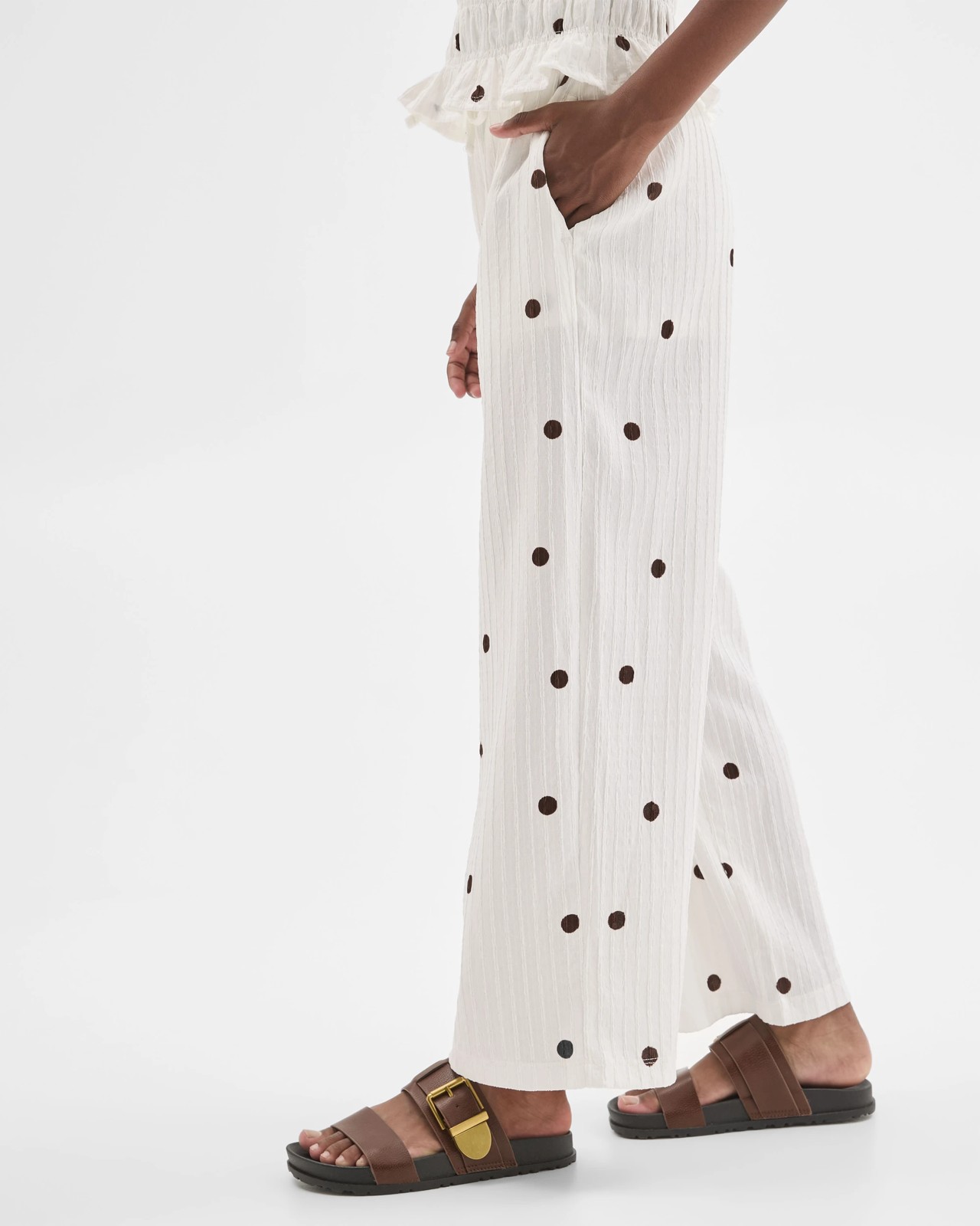 320_71838007_3+320T7183