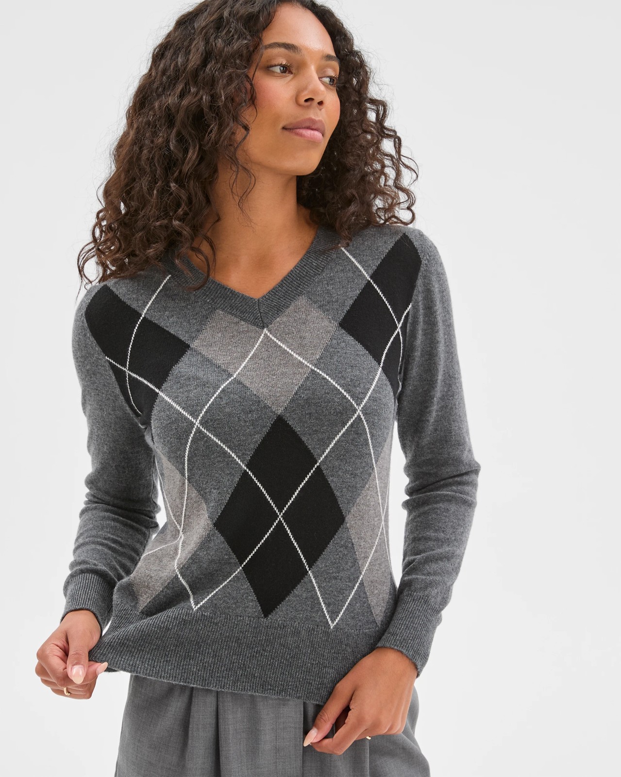 Preview Argyle V-Neck Jumper - Charcoal 5 of 5