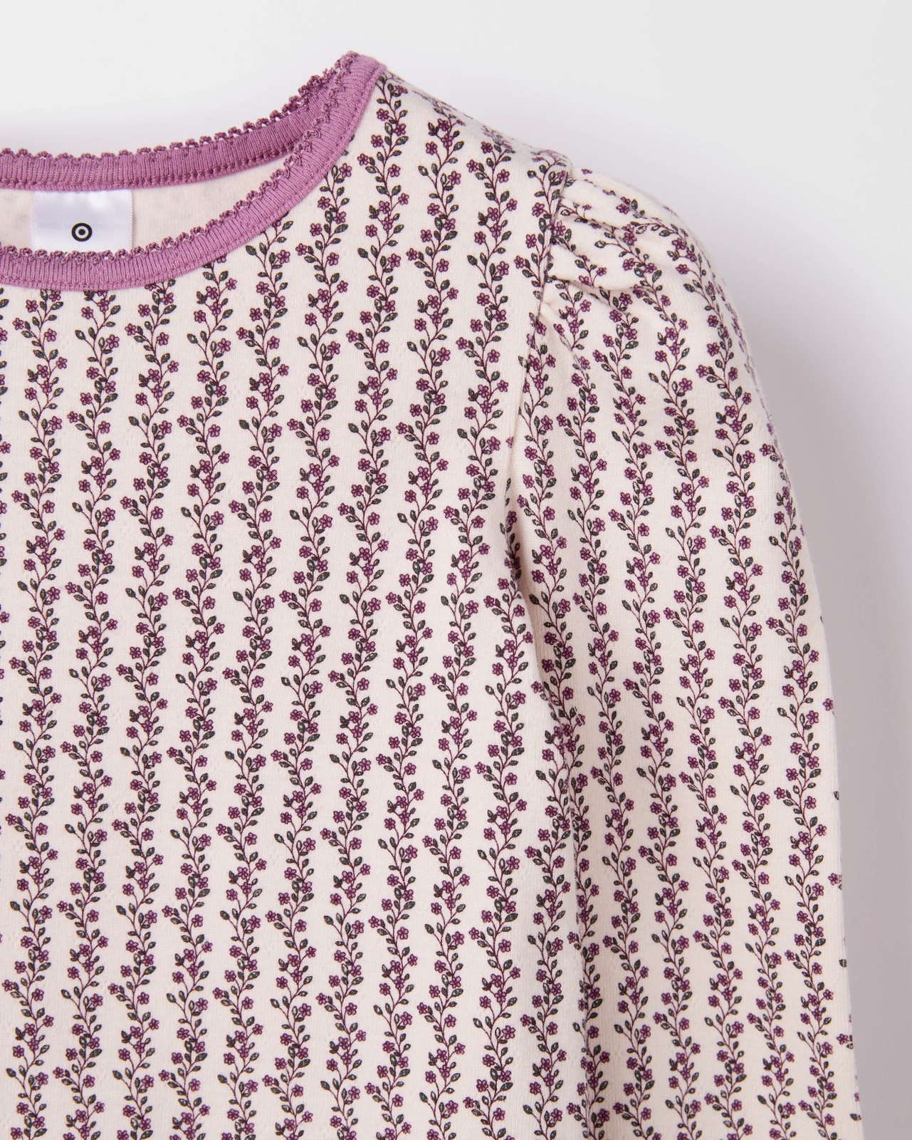 340_72115527_6+340T7211