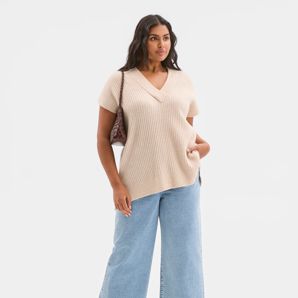 Plus Size Sleeveless V-Neck Longline Knit Vest product image