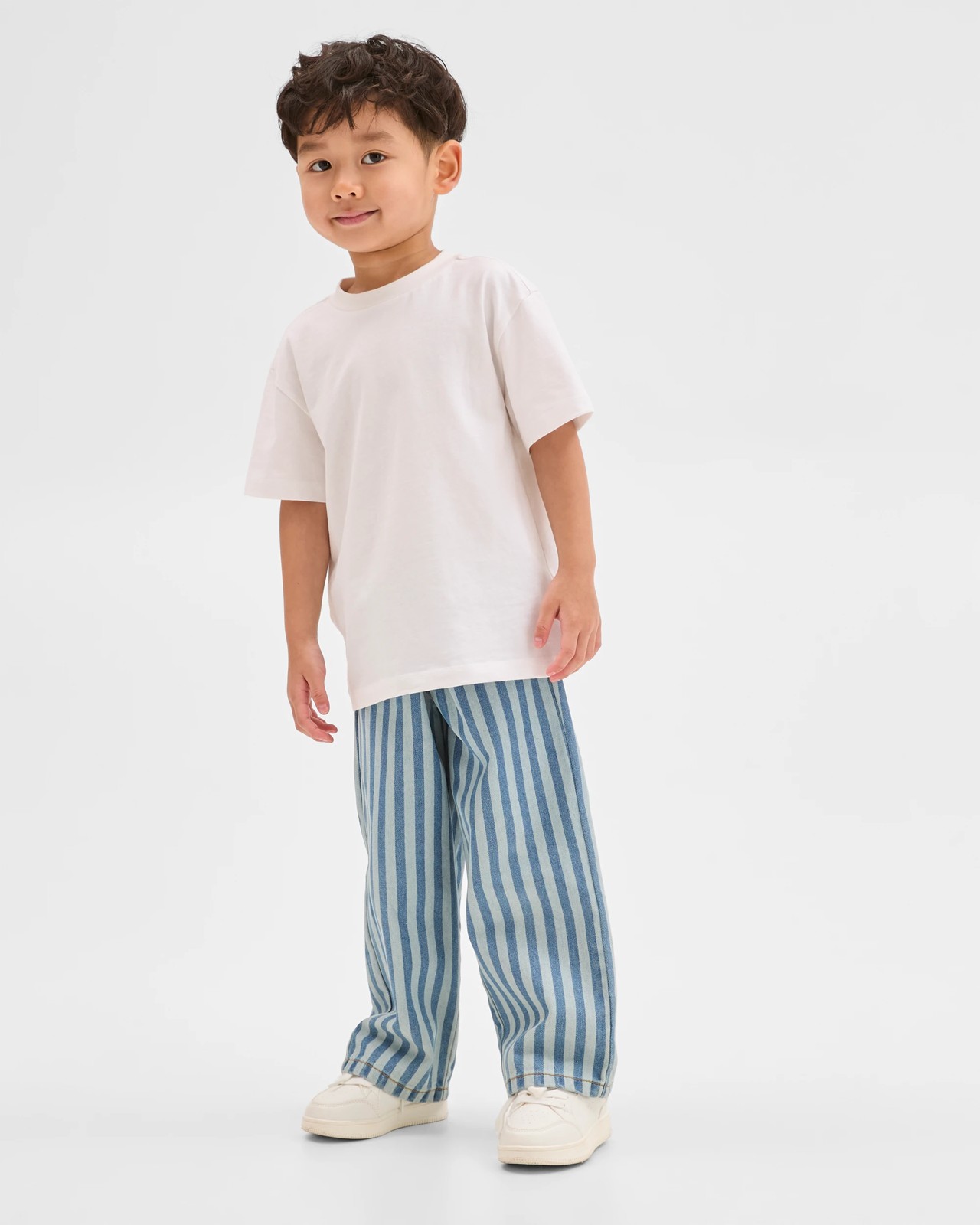 Wide Leg Denim Jeans - Stripe 2 of 5