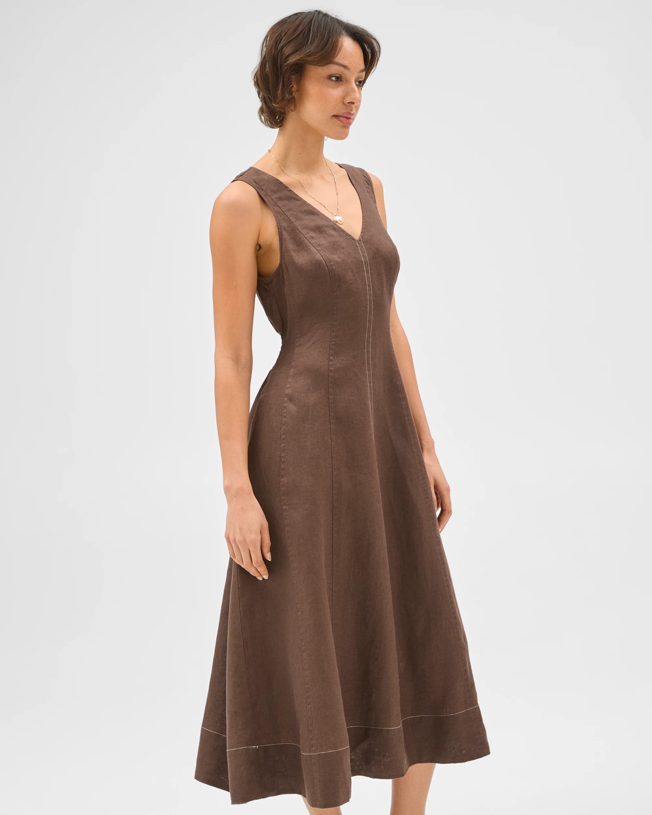 European Linen Sleeveless Seamed Midi Dress 4 of 5