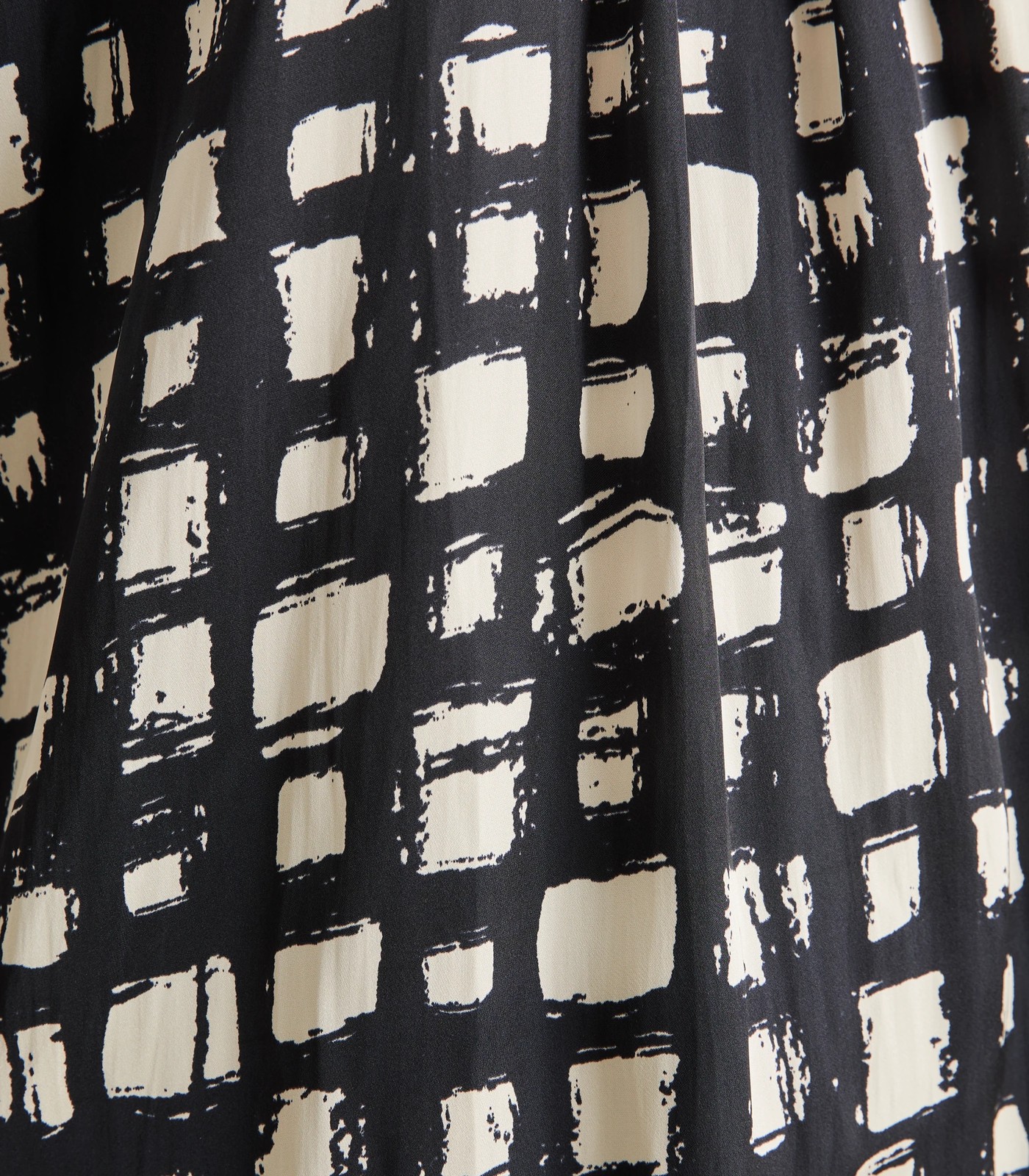 Preview Gathered T-Shirt 4 of 6