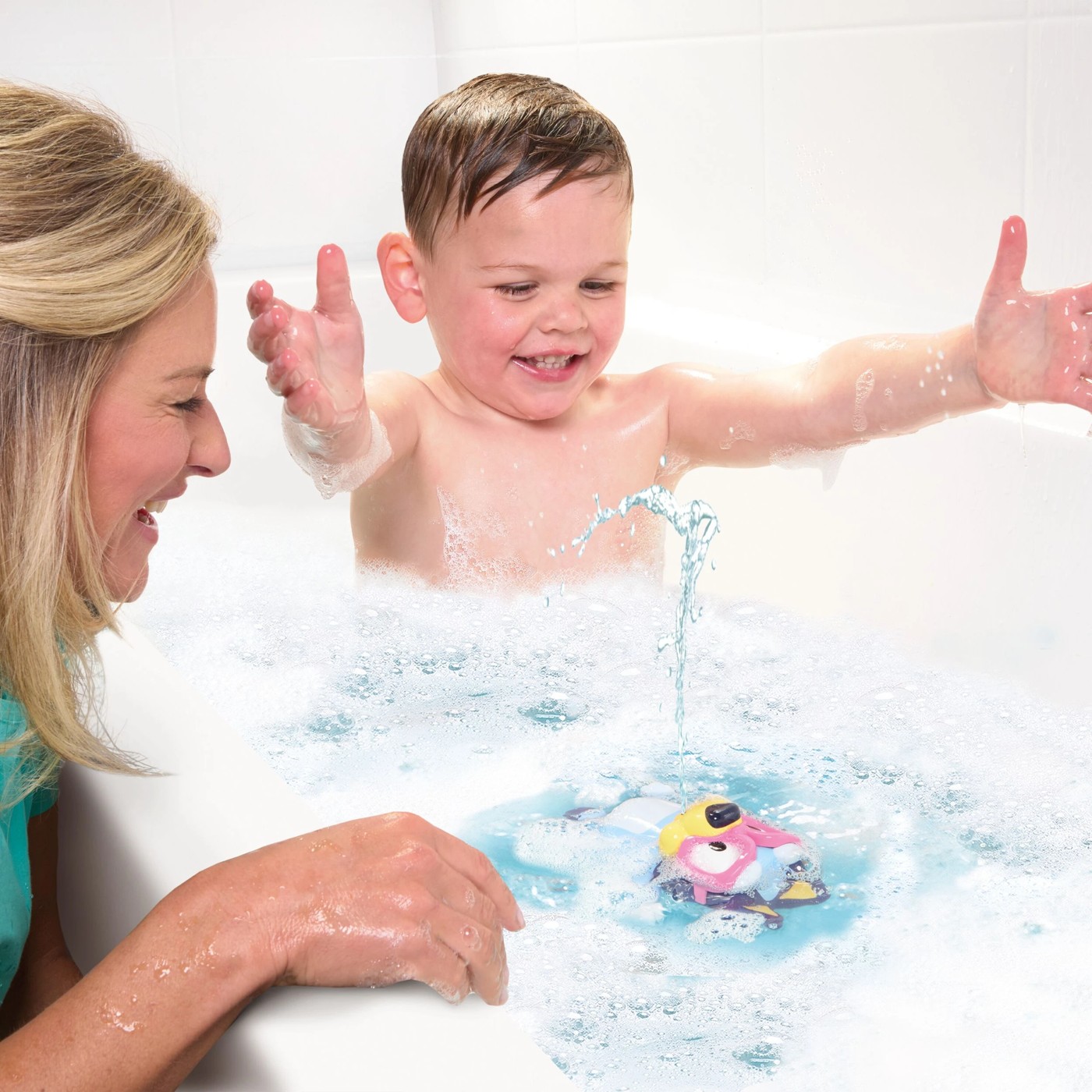 Swim School Bluey Bath Toy 3 of 4