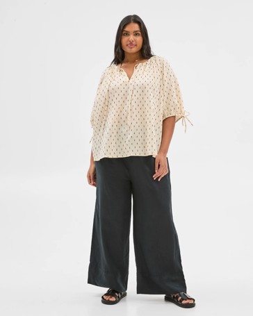 Plus Size Puff Sleeve Dobby Blouse