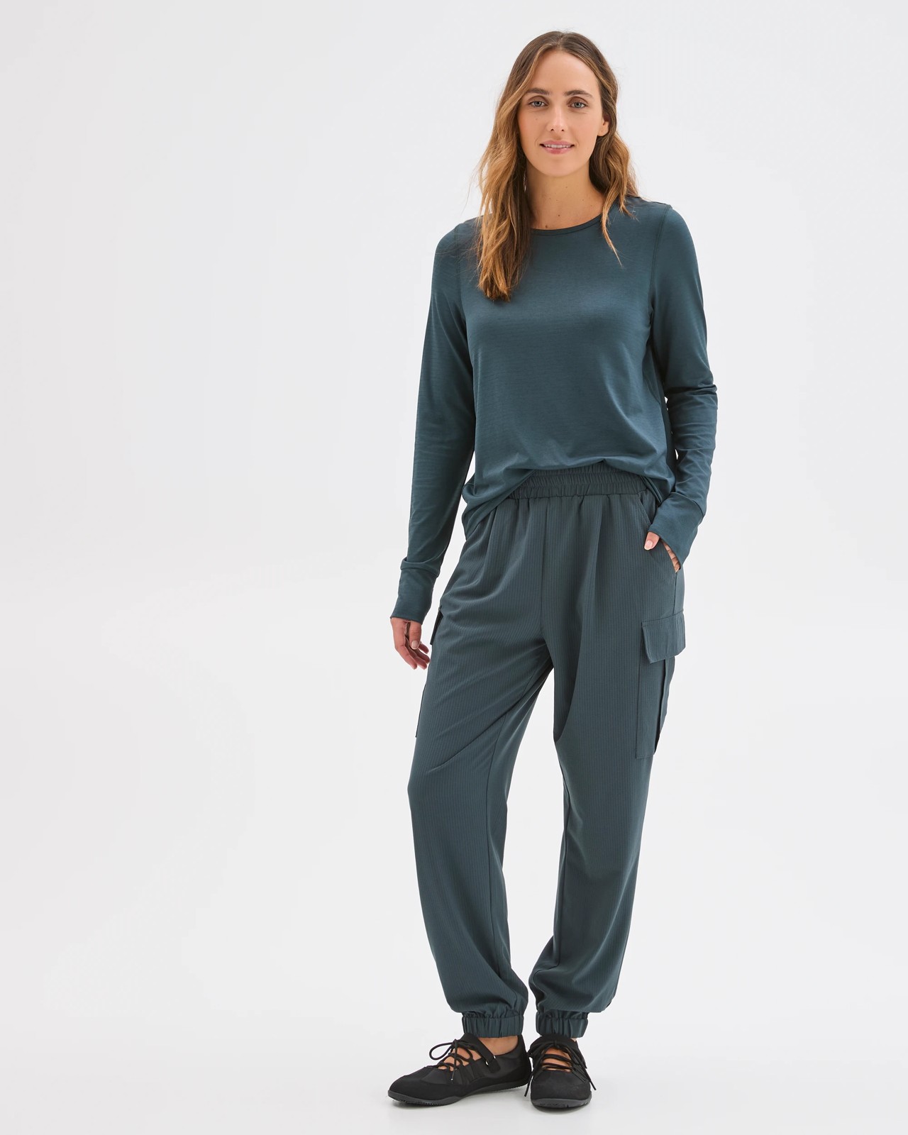 Active Woven Cargo Pants - Pine 2 of 5