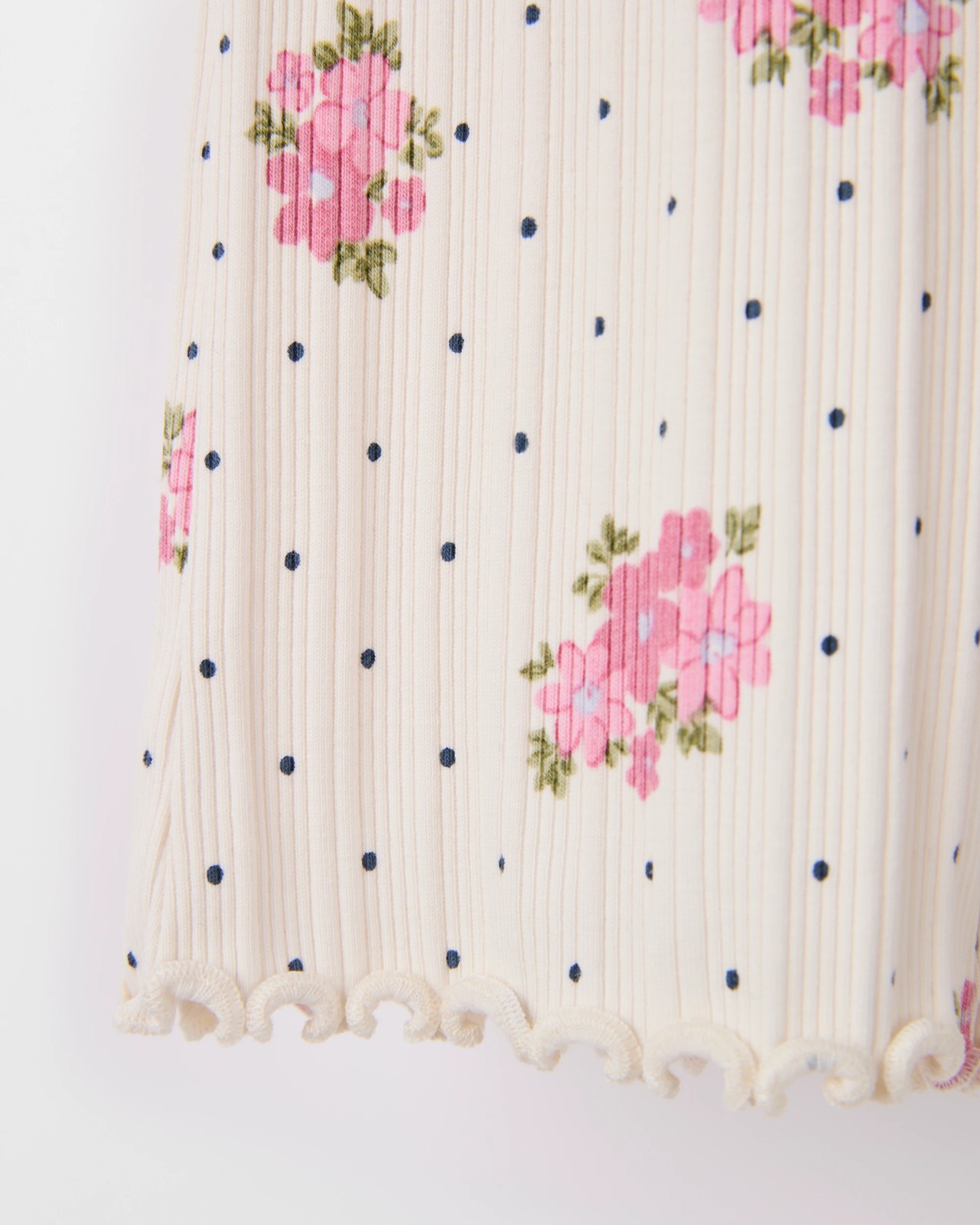 355_72031780_5+355T7203