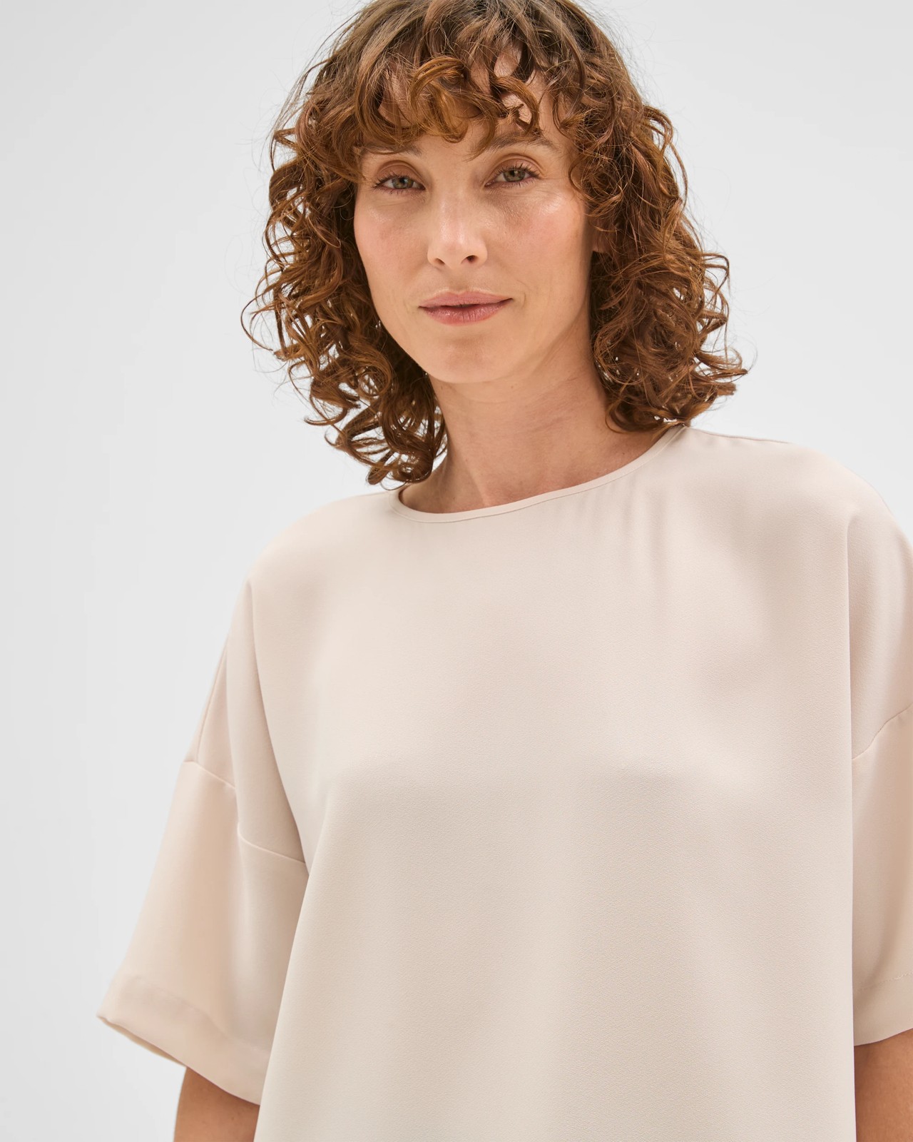 Preview Simone Crepe Boxy T-Shirt - Pumice 3 of 6