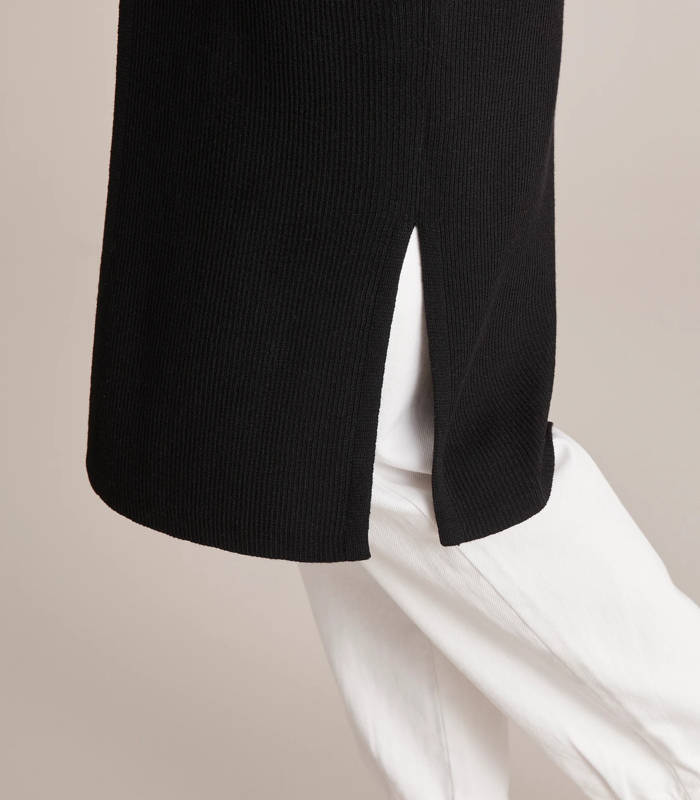 220_67278749_27+22EEB0