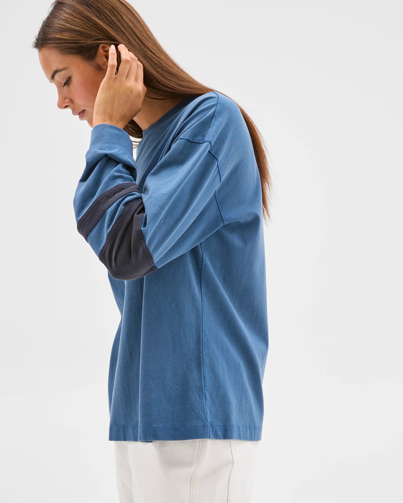 Lily Loves Relaxed Long Sleeve T-Shirt 3 of 5