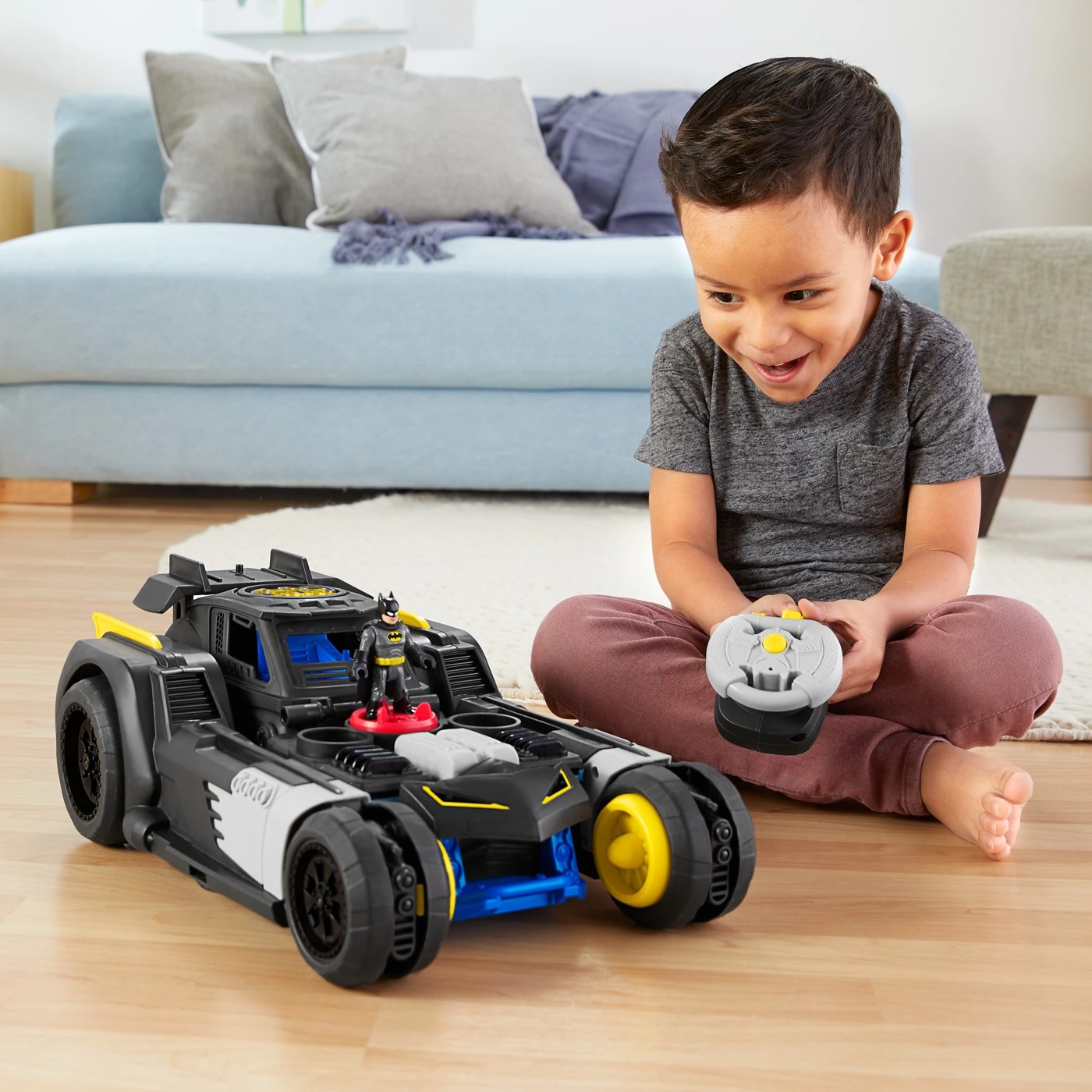 Imaginext transforming hot sale batmobile rc