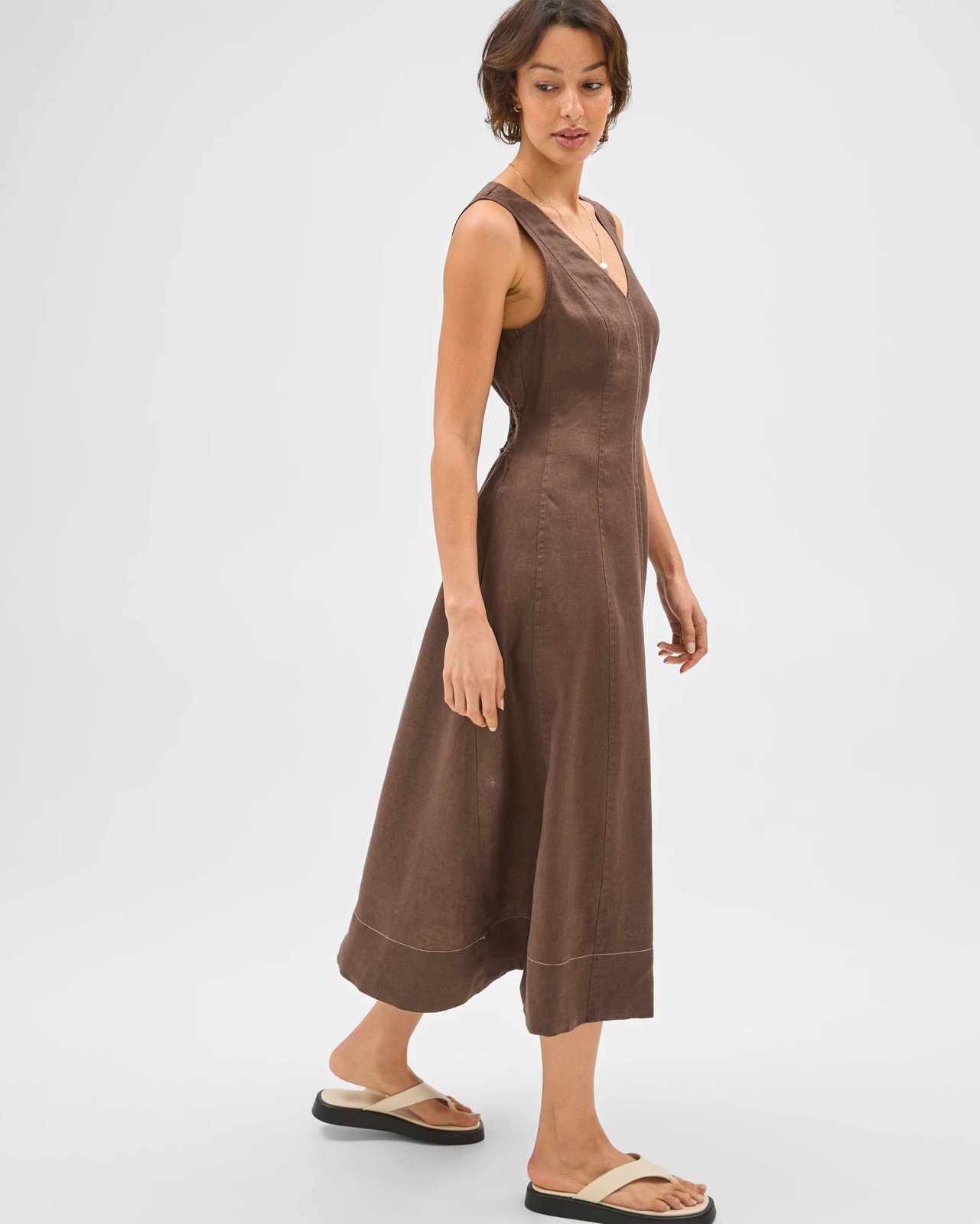 European Linen Sleeveless Seamed Midi Dress 3 of 5