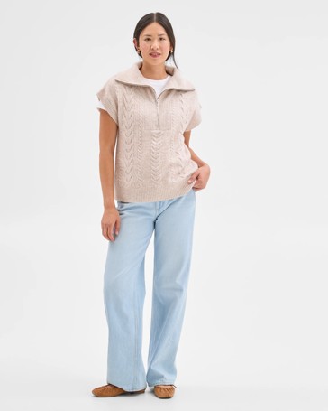 Lightweight Lofty Cable Knit Vest