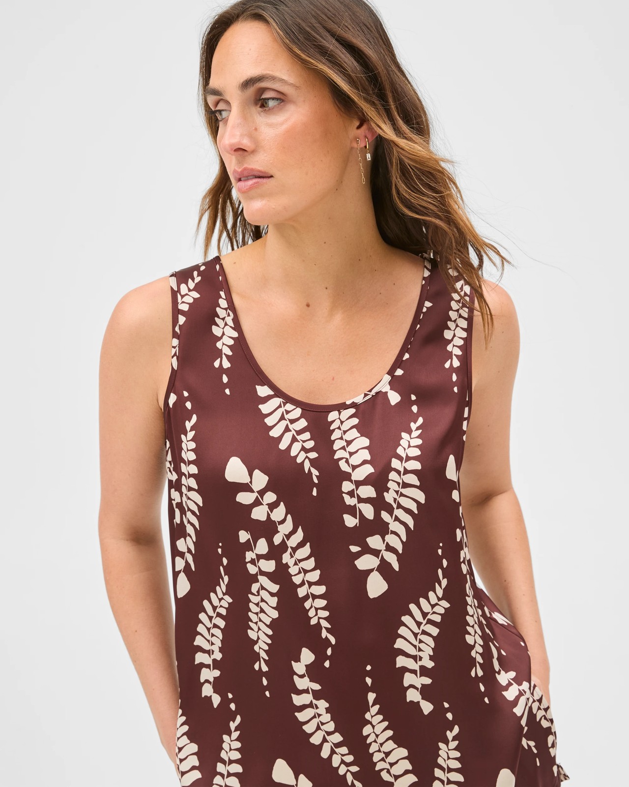 Preview Penny Sleeveless Scoop Neck Satin Top - Brown Organic Leaf 4 of 5