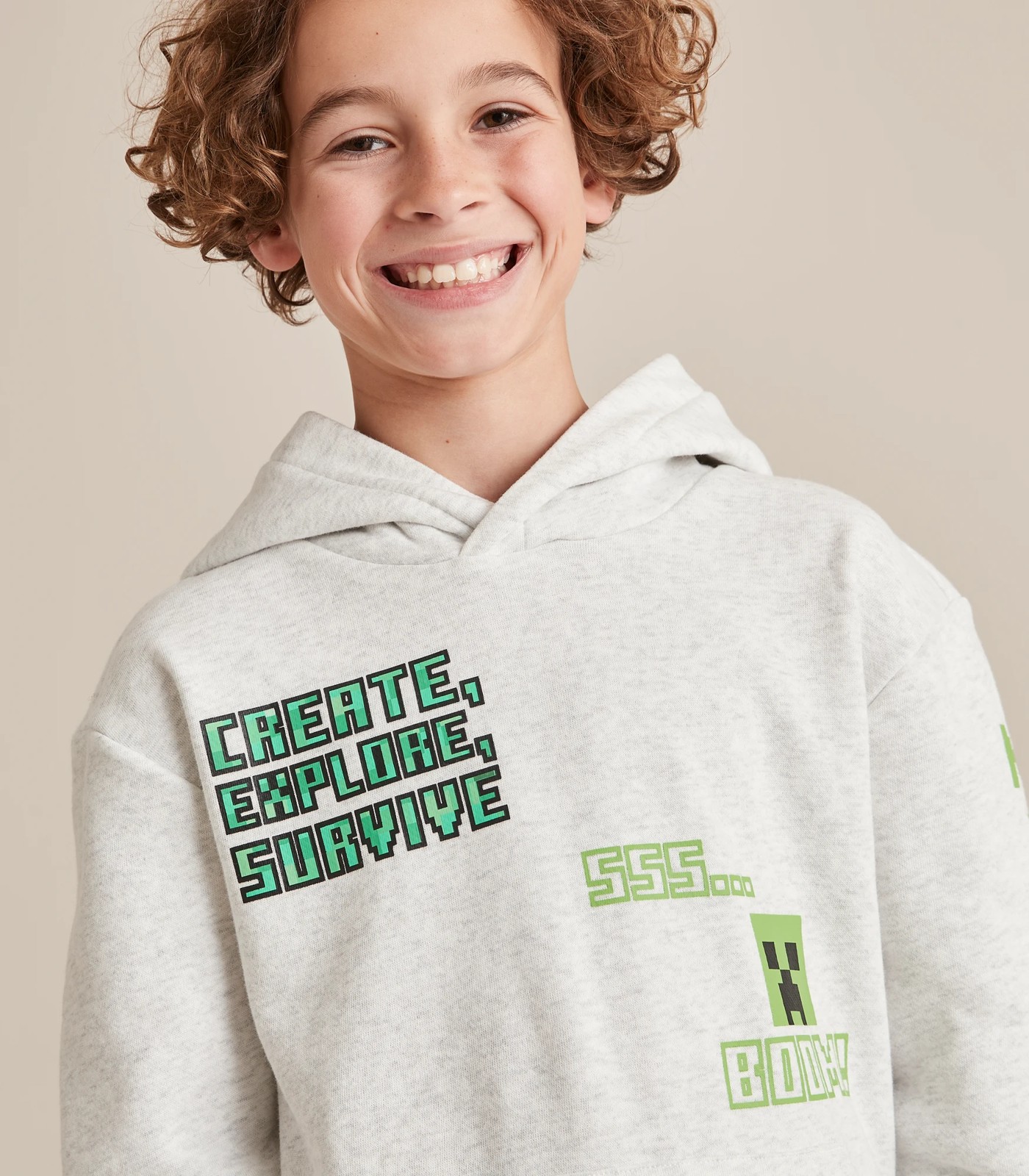 67362356_10+22943A_375