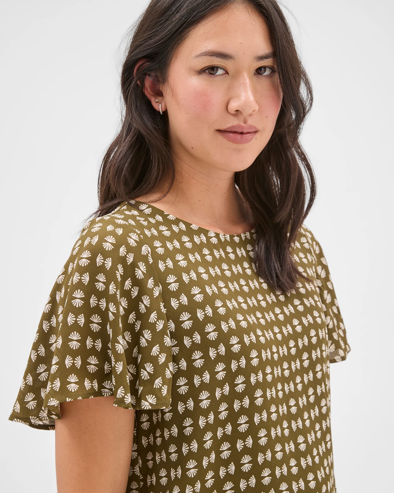 Preview Ella Crew Neck Blouse - Khaki Geo 5 of 5