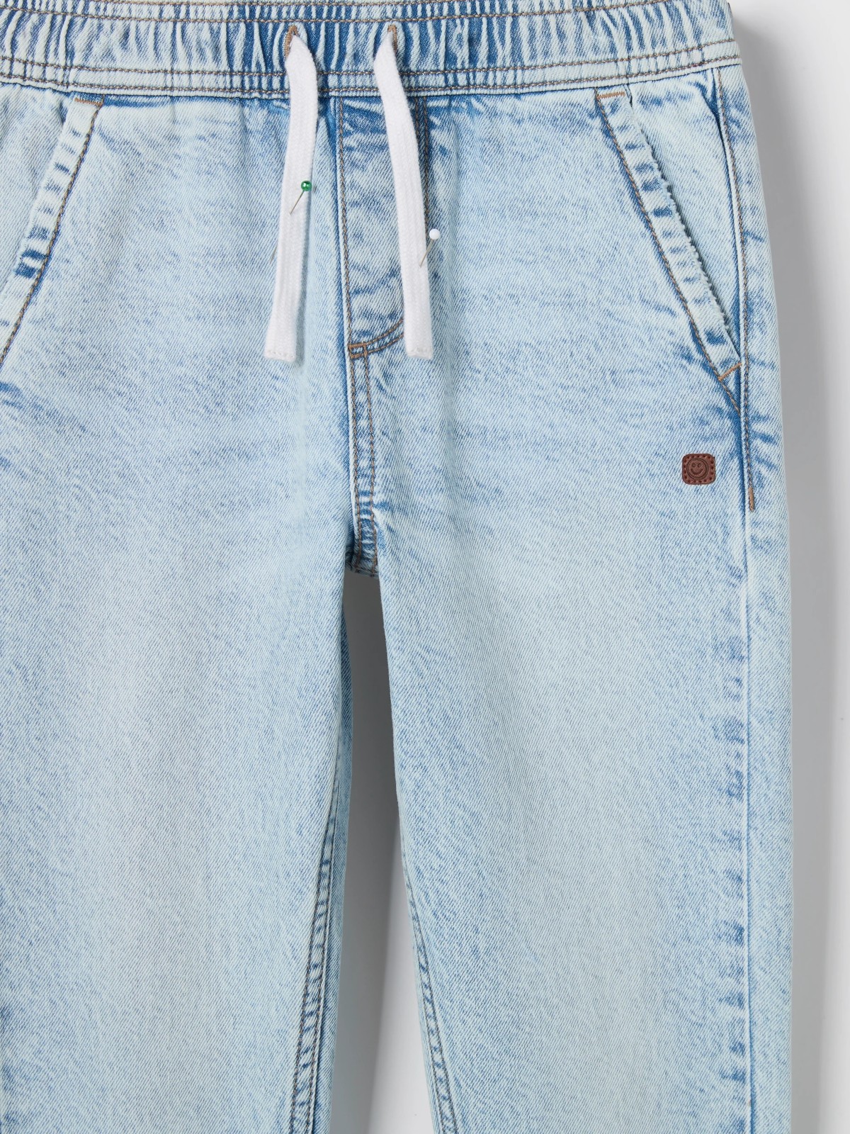 Elastic Waistband Loose Fit Denim Jeans - Light Wash 2 of 2