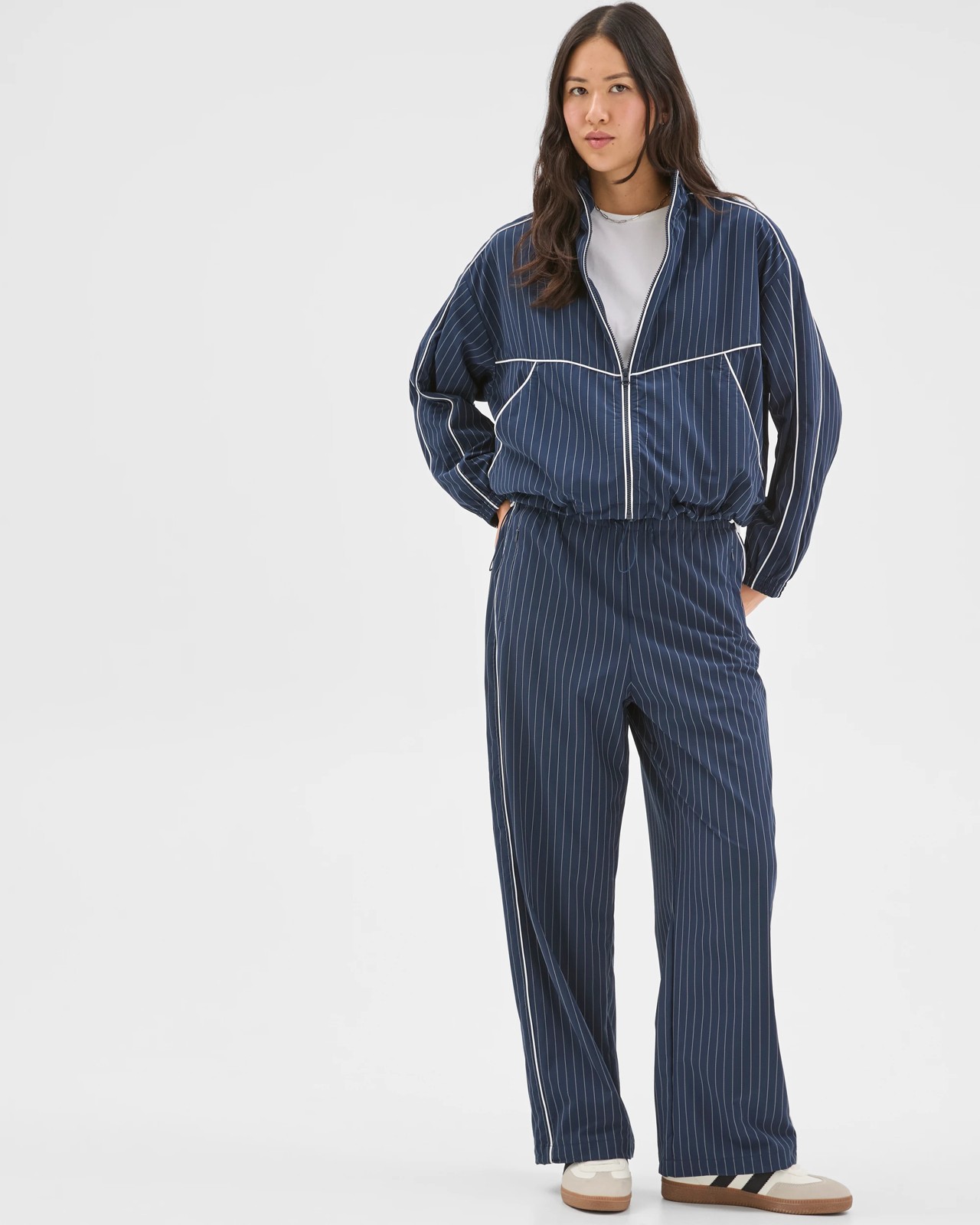 Active Motion Stripe Zip Through Jacket 2 of 5