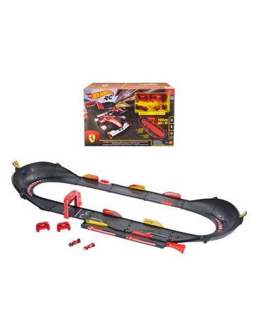 Hot Wheels RC Ferrari Legends Race Track Set