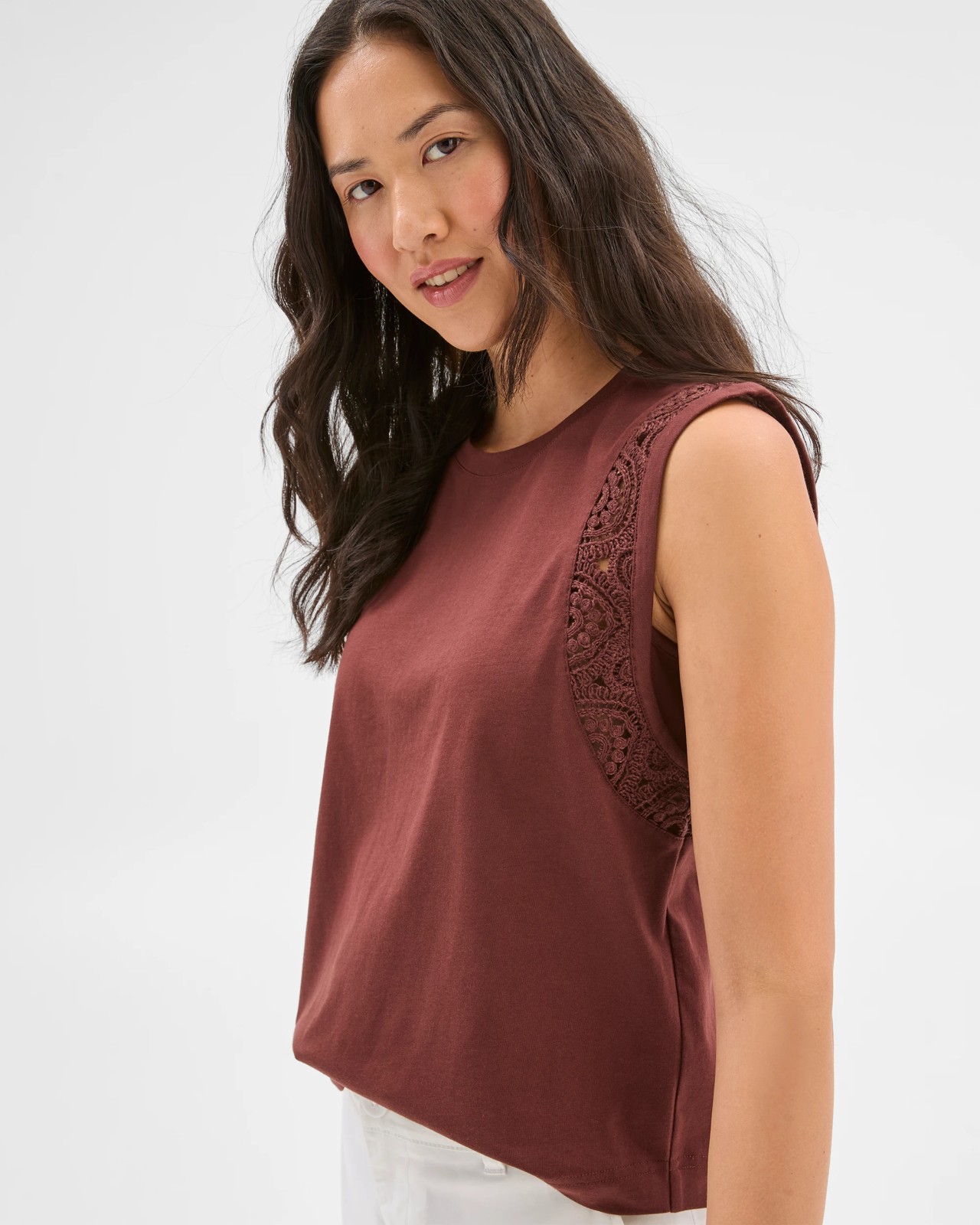 220_71605357_3+220T7160