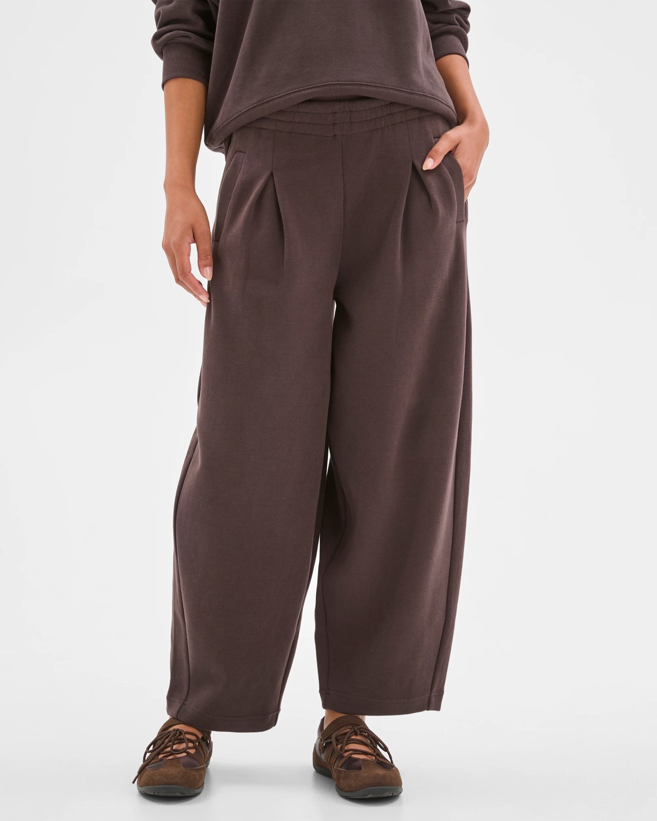 Active Australian Cotton Blend Sueded Rib Barrel Leg Pants - Cocoa 3 of 5