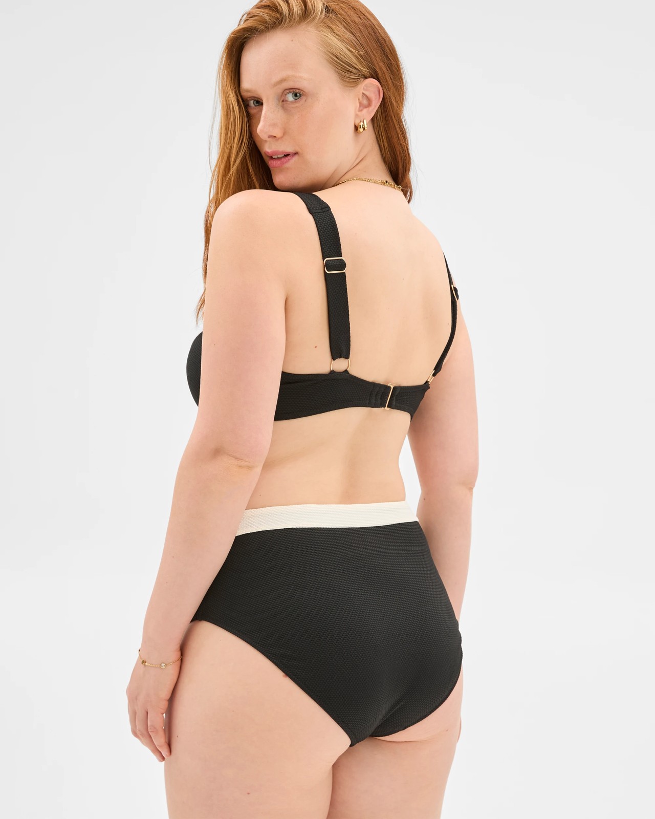 230_71625331_12+230T7162