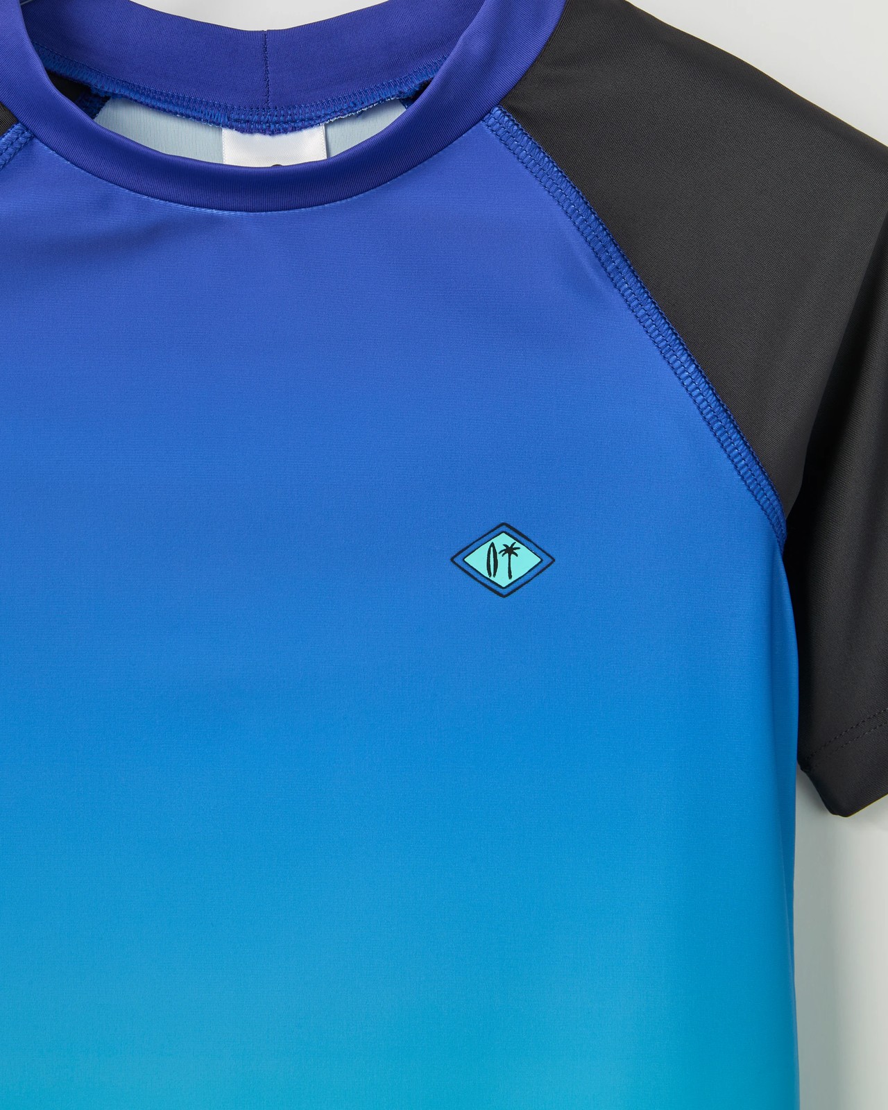 Short Sleeve Rash Vest - Gradient Blue 2 of 2