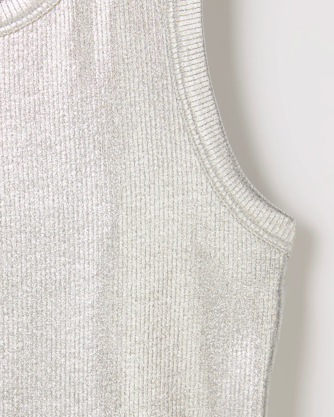 320_71723495_5+320T7172