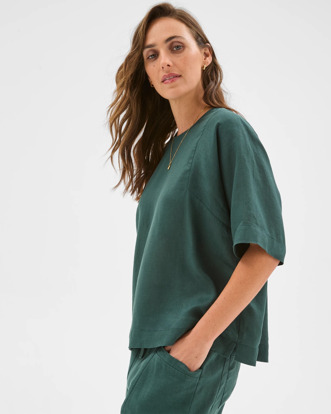 European Linen Seamed T-Shirt - Deep Green 4 of 6