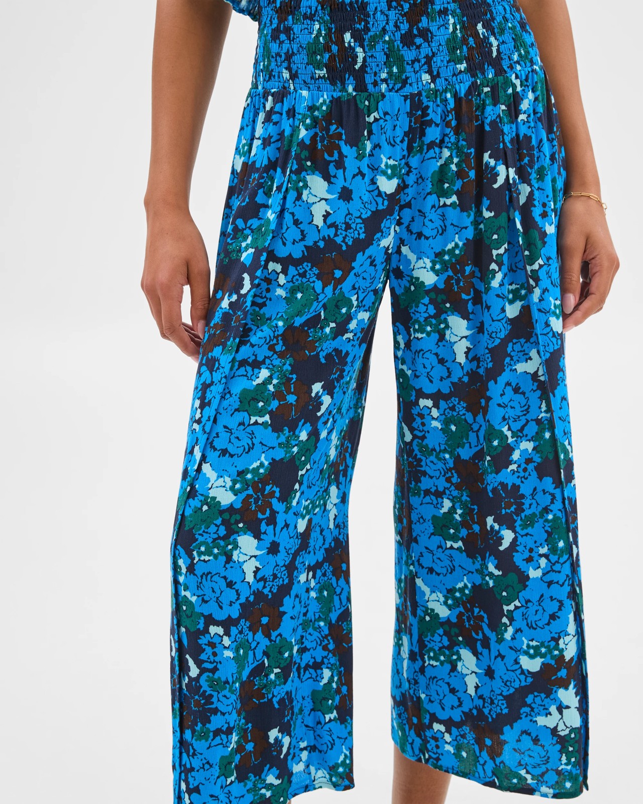 225_71906133_4+225T7190