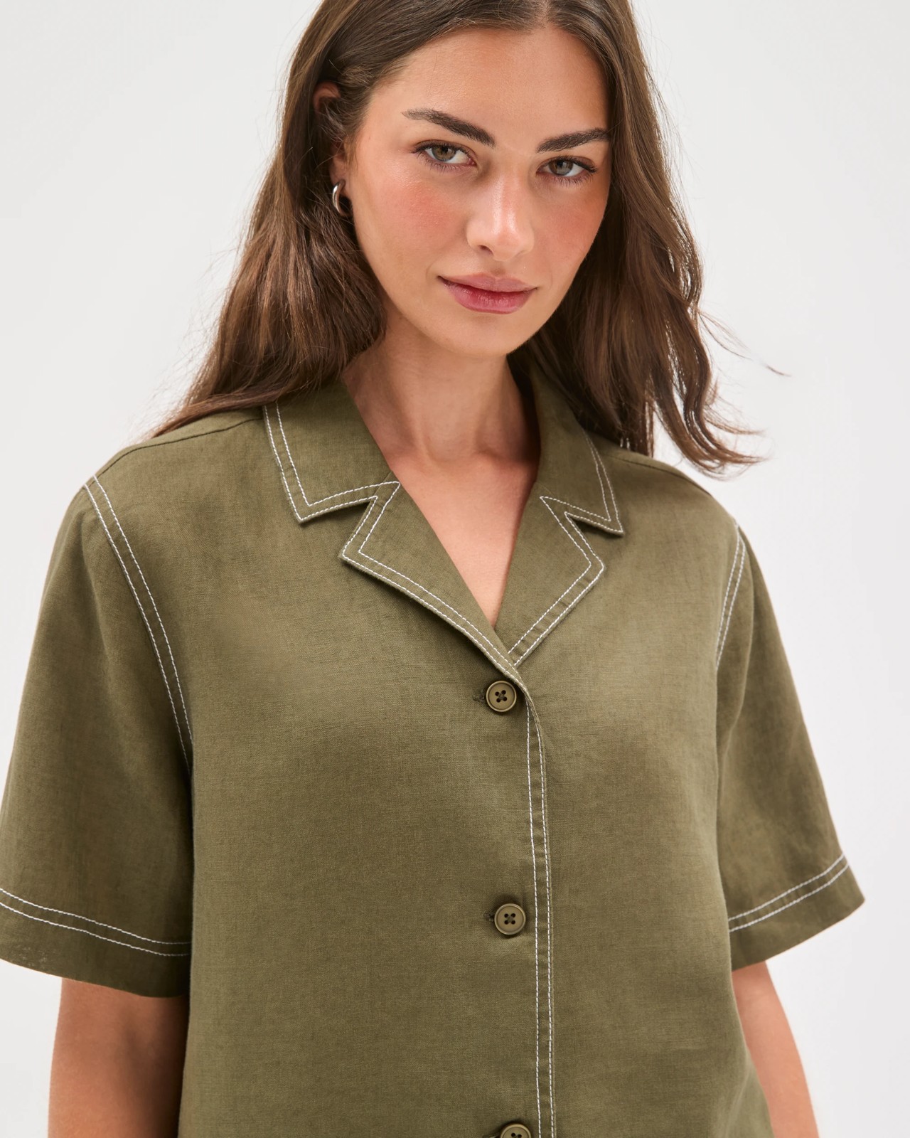 Petites European Linen Short Sleeve Contrast Stitch Shirt 4 of 5