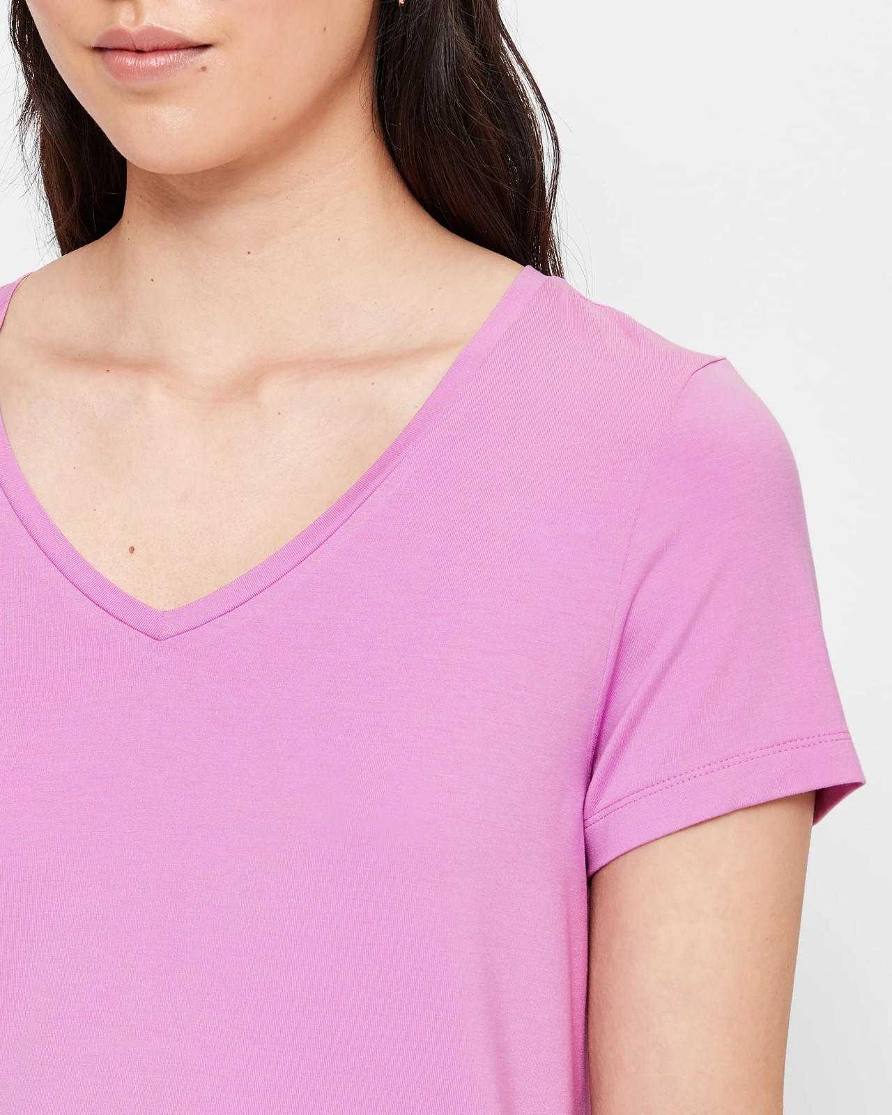 GOLDSTROMS Solid Women V Neck Pink T-Shirt - Buy Purple GOLDSTROMS