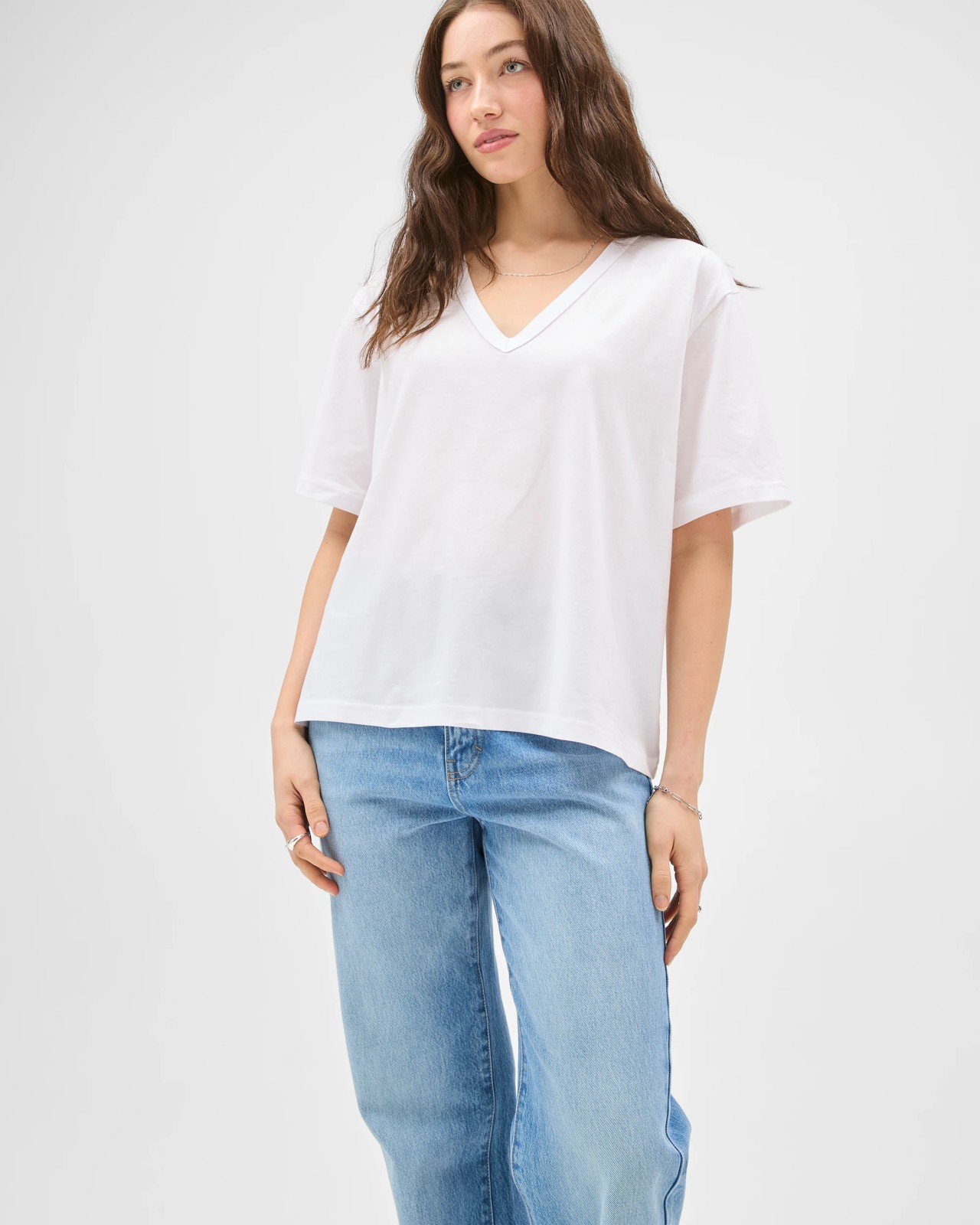 Lily Loves Australian Cotton V-Neck T-Shirt - White 3 of 6