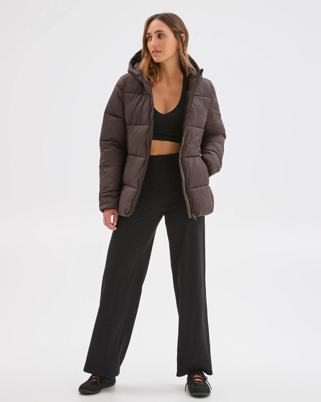 Active Puffer Jacket 3 of 5