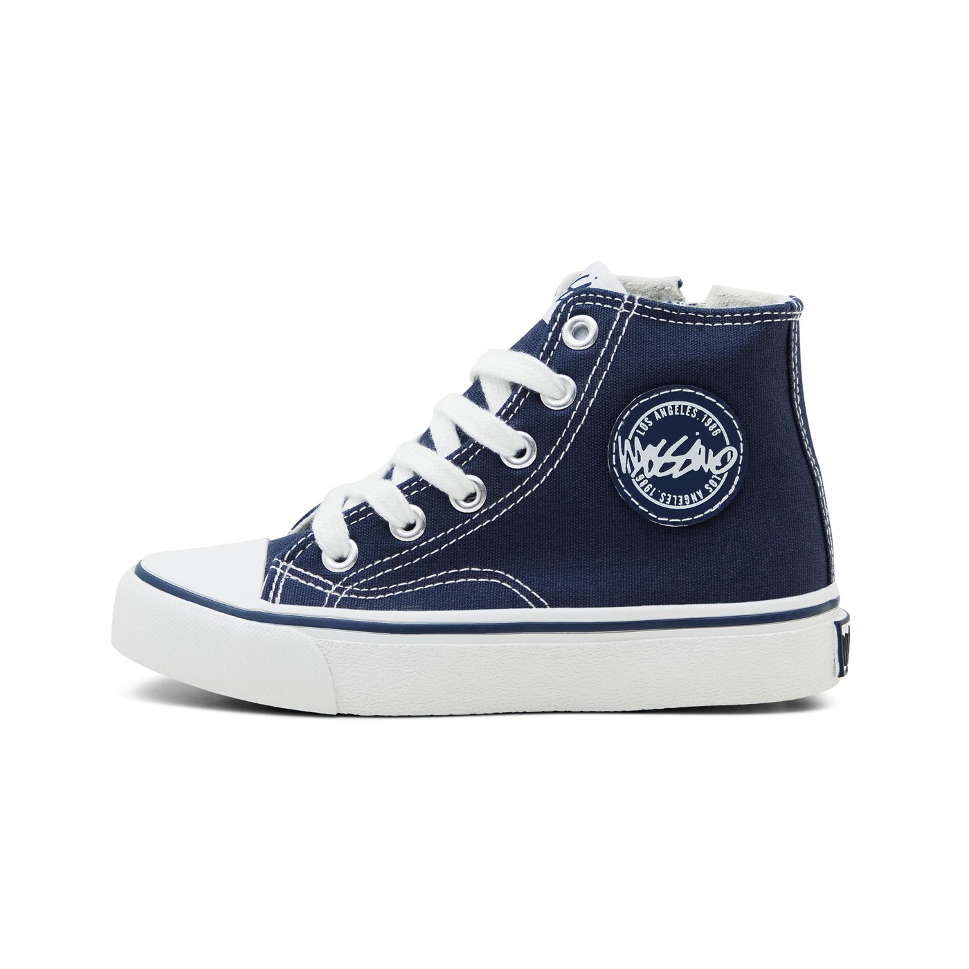 Target boys hot sale converse