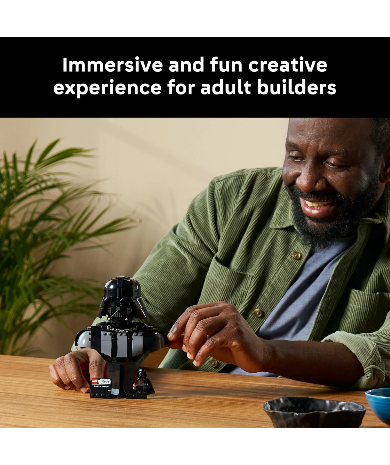 LEGO Star Wars Darth Vader Bust 75439 3 of 5