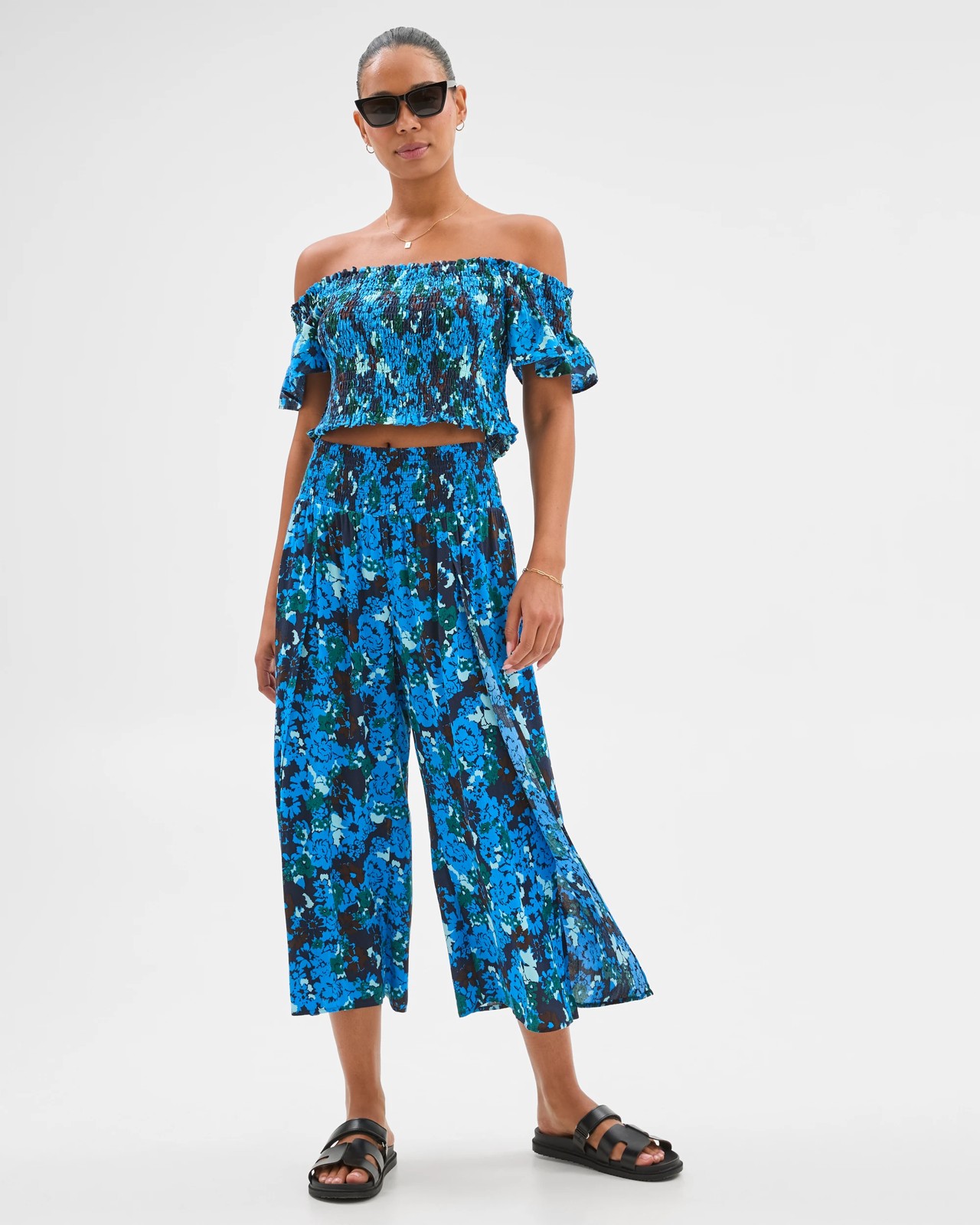 225_71906133_3+225T7190