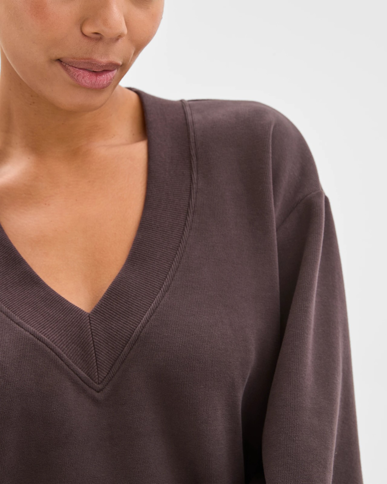 Active Australian Cotton Blend Sueded Rib V-Neck Jumper - Cocoa 3 of 6