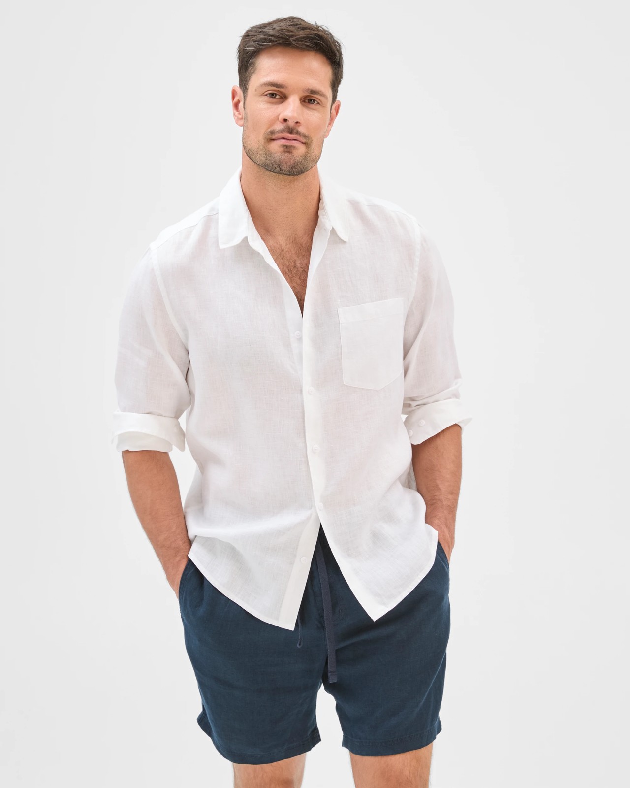 European Linen Shorts - Navy 2 of 6