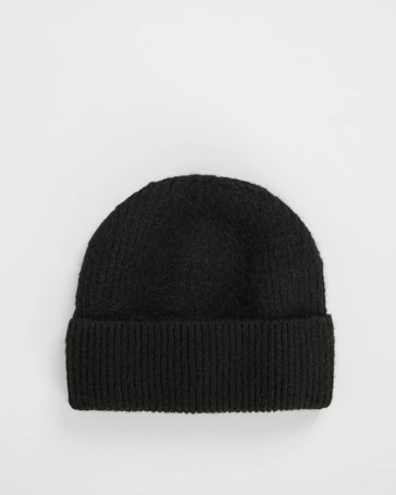 Essential Knit Beanie