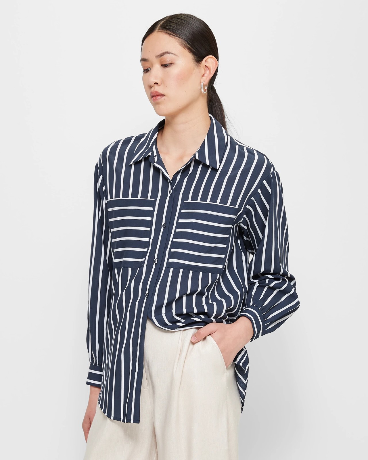 Double Pocket Oversized Shirt - Preview  3 of 5