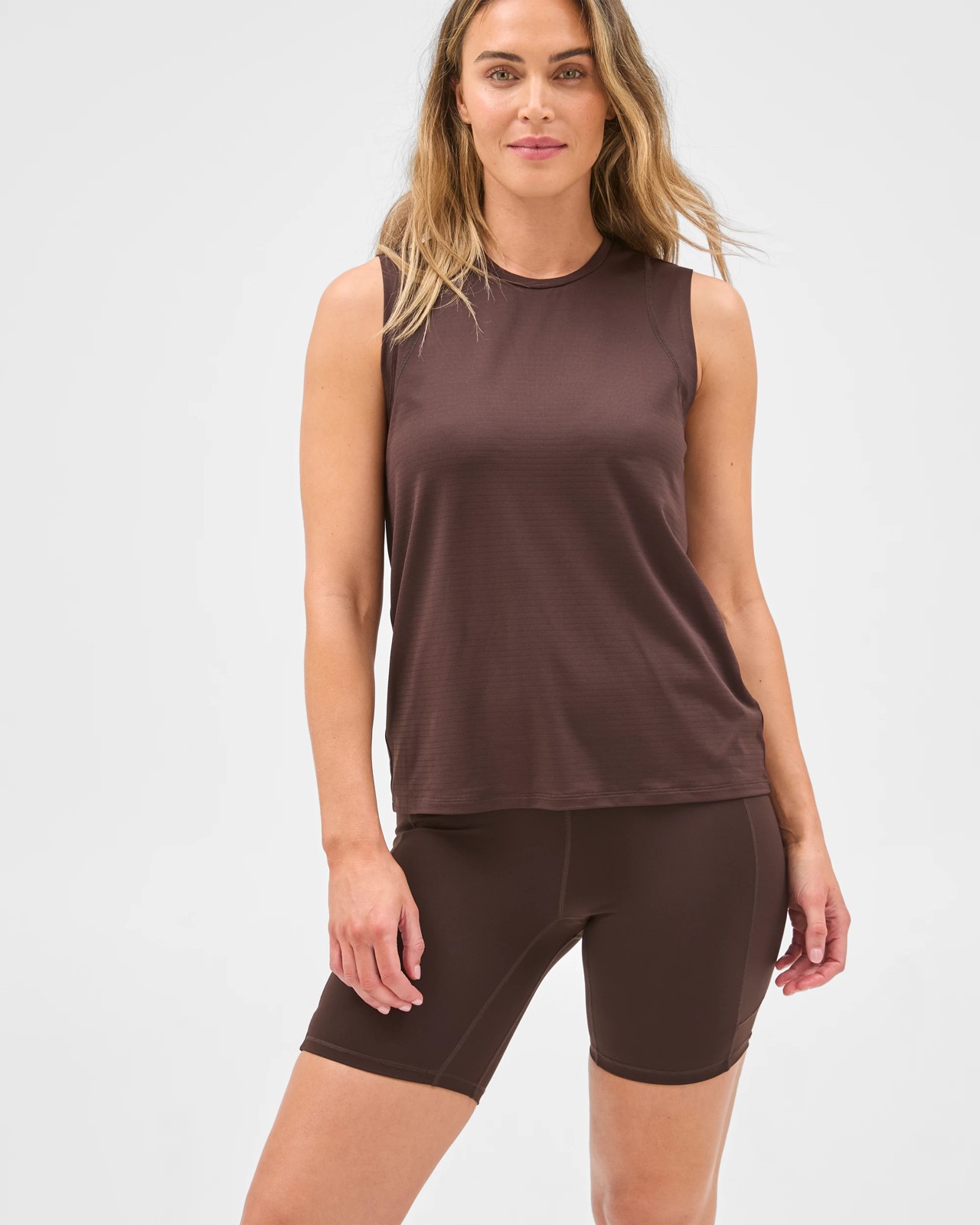 Active Infinity Sculpt High Rise Bike Shorts - Cocoa 4 of 6