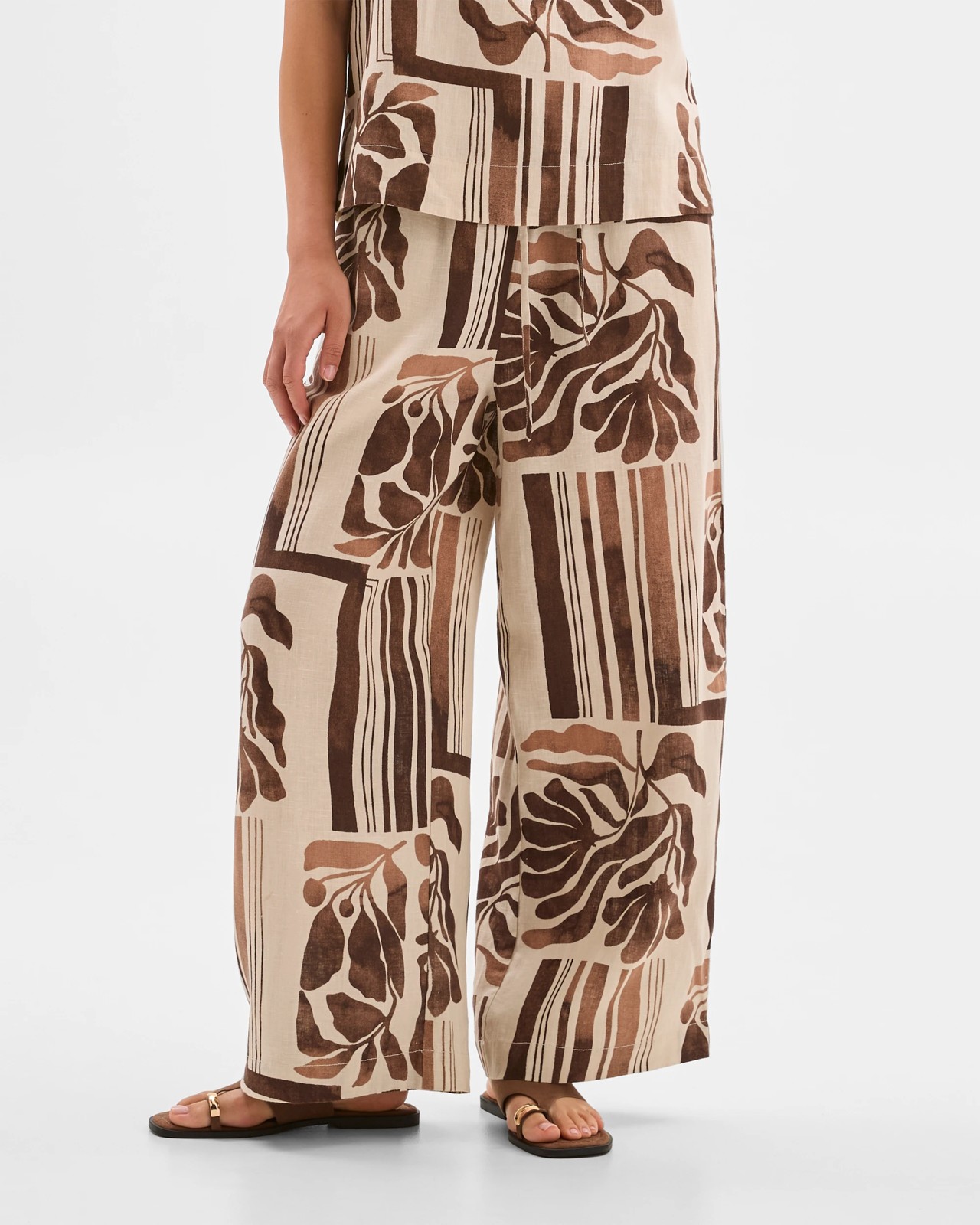 225_71690421_2+225T7169